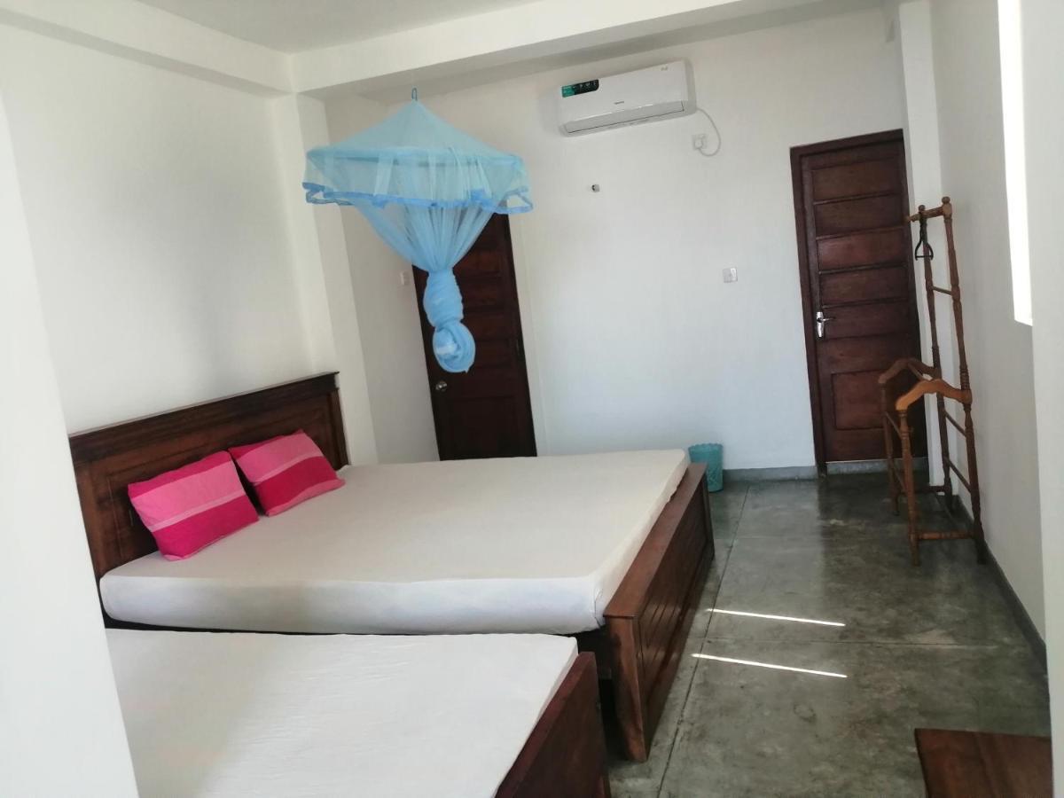 Sena Home Ambalangoda  Buitenkant foto
