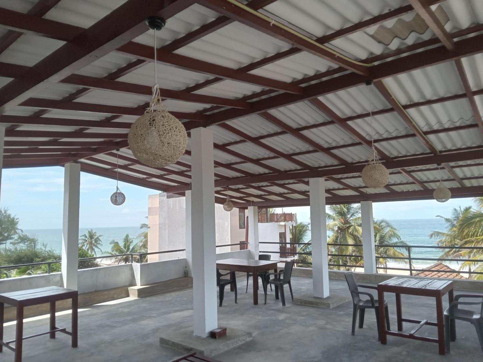 Sena Home Ambalangoda  Buitenkant foto