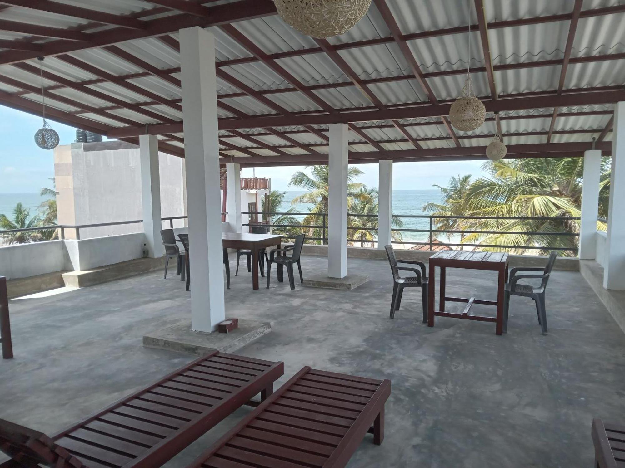 Sena Home Ambalangoda  Buitenkant foto